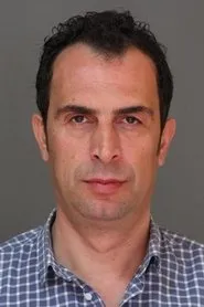 Retrato de Romir Zalla