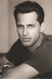 Retrato de Ron Marquette