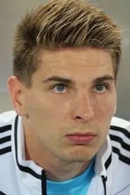 Retrato de Ron-Robert Zieler