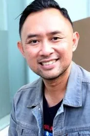 Ronal Surapradja en The Wedding & Bebek Betutu