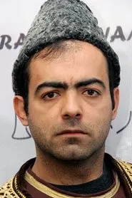 Rövşən Ağayev en Dolu