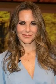 Foto de Roxana Castellanos como Yolanda