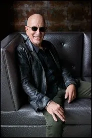 Retrato de Roy Bittan