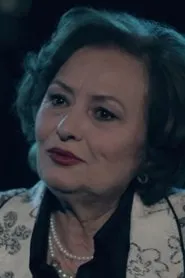 Roza Anagnosti en Besa e kuqe