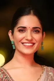 Foto de Ruhani Sharma como Jhanvi