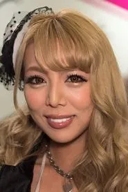 Retrato de Runa Shimotsuki