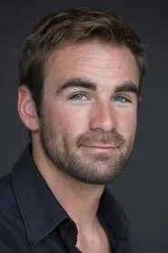 Ryan McInerney en Steal Your Heart