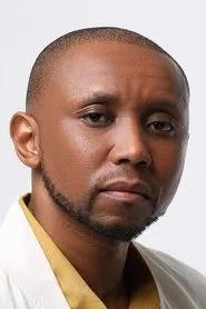 S'Dumo Mtshali en Back of the Moon