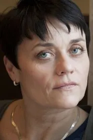 Sabine Winterfeldt en The Secret Society Of Fine Arts