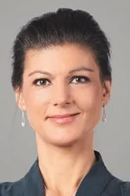 Foto de Sahra Wagenknecht interpretando a Herself en 1918 Aufstand der Matrosen