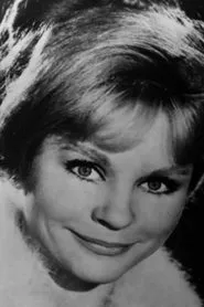 Sally Smith en Crimen en la residencia