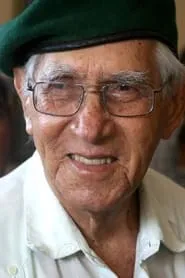 Salvador Wood en El brigadista