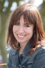 Foto de Samantha Seager como Val Latimer