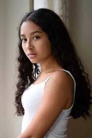 Samirah Breuer en Salon Spitz