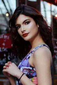 Sara Cobo en Island of the Dolls