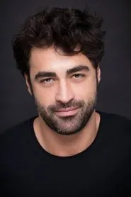 Sarp Levendoğlu en Resimdeki Sevgili