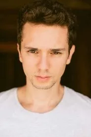 Sasha Feldman en Savage Youth