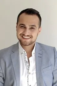 Retrato de Savaş Satış