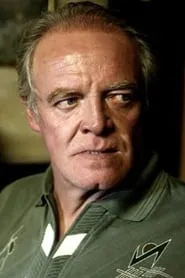 Retrato de Seamus O'Neill