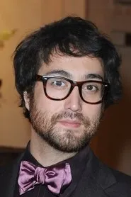 Sean Ono Lennon en Now and Then. La última canción de The Beatles