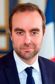 Retrato de Sébastien Lecornu