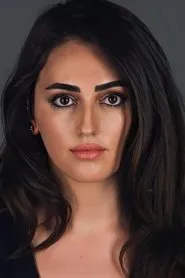 Retrato de Selin Genç