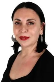 Sema Keçik en Uzaklarda Arama