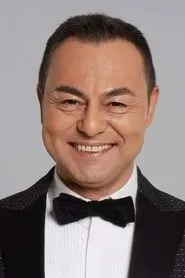 Serdar Ortaç en Kolpaçino 4 4'lük
