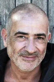 Retrato de Serge Teyssot-Gay