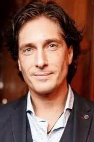 Retrato de Serhii Komarovskyi