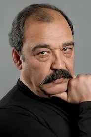Retrato de Server Mutlu