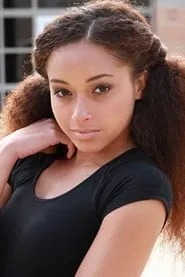 Retrato de Shannon Destiny Ryan