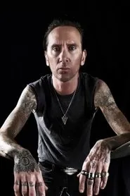 Retrato de Shannon Larkin