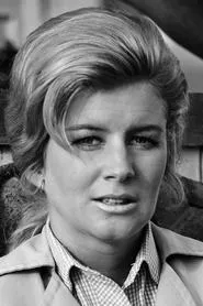 Sheilah Wells en Love and Kisses