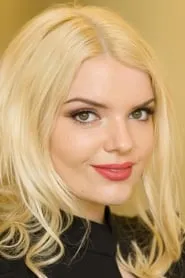 Sianoa Smit-McPhee en All Cheerleaders Die - Todas las Cheerleaders Muertas
