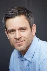 Retrato de Simon MacLean