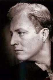 Simon Scott en A Night Train to Terror