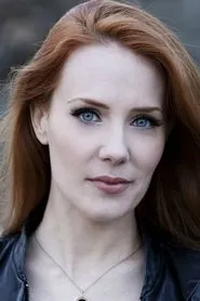 Simone Simons en Epica: Retrospect - 10th Anniversary