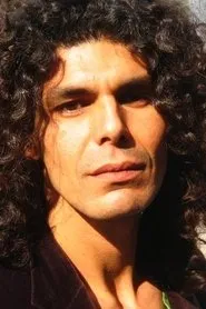 Retrato de Sofiane Benrazzak