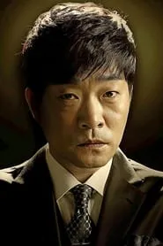 Son Hyun-joo en La batalla del dragón