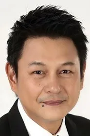 Retrato de Songsit Rungnopakunsi