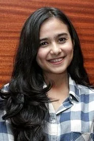 Sonya Fatmala en 17 Tahun ke Atas