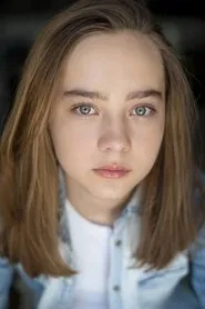 Foto de Sophie Leonard interpretando a June en Alex/October