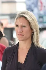Retrato de Sophie Raworth