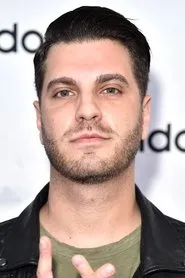 Retrato de Spencer Charnas