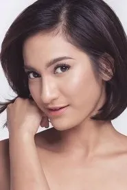 Stefanie Hariadi en Kereta Hantu Manggarai