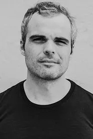 Stephen Plunkett en The Mend