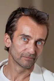 Stoyan Radev en Moeto manichko nishto
