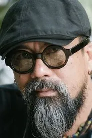 Retrato de Surasak Wongthai