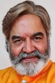 Surendra Pal en Haunted Hills